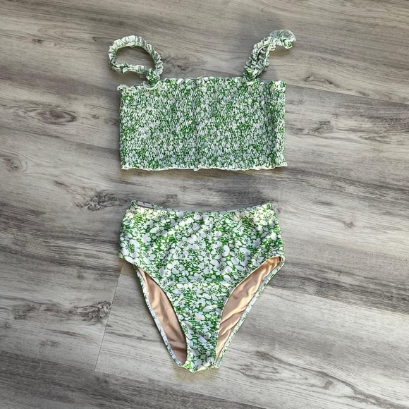 Faithfull the Brand Other - Faithfull the Brand Green Floral Bikini Set